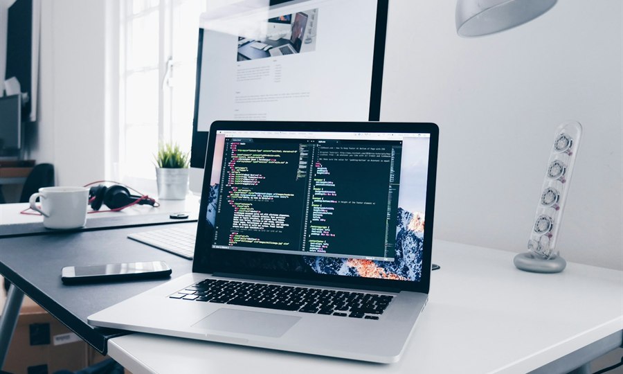 Custom software development workspace